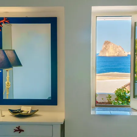 La Terrazza Panarea